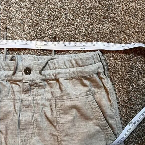 Sundance Pale Gray Cotton Fine Corduroy Cargo Jogger Pants - Picture 5 of 10